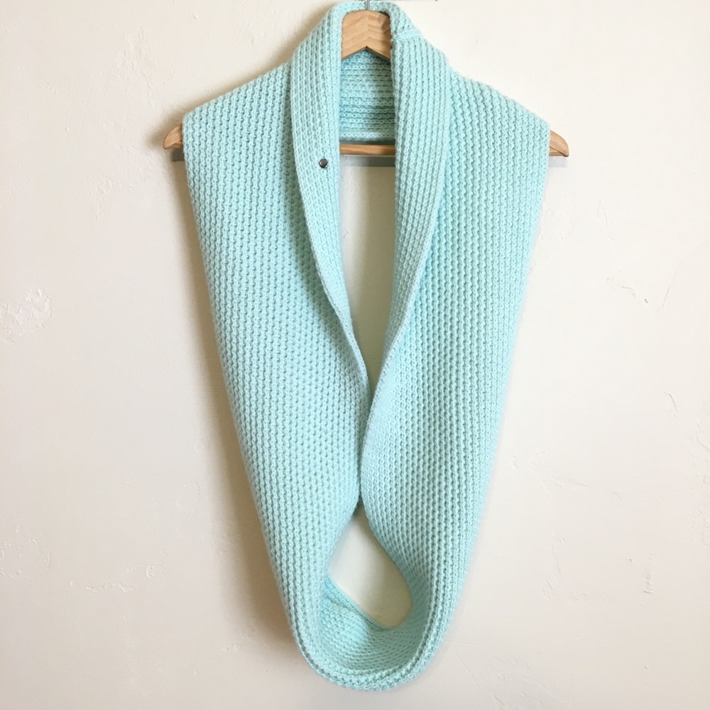Bcbgeneration | Pistachio Infinity Loop Knit Scarf - image 2